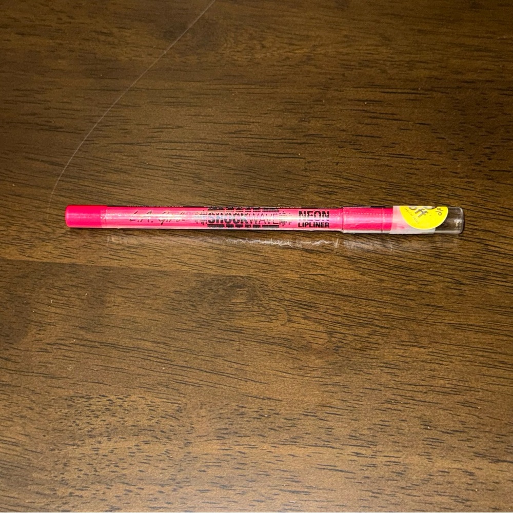 LA Girl Shockwave Neon Lipliner